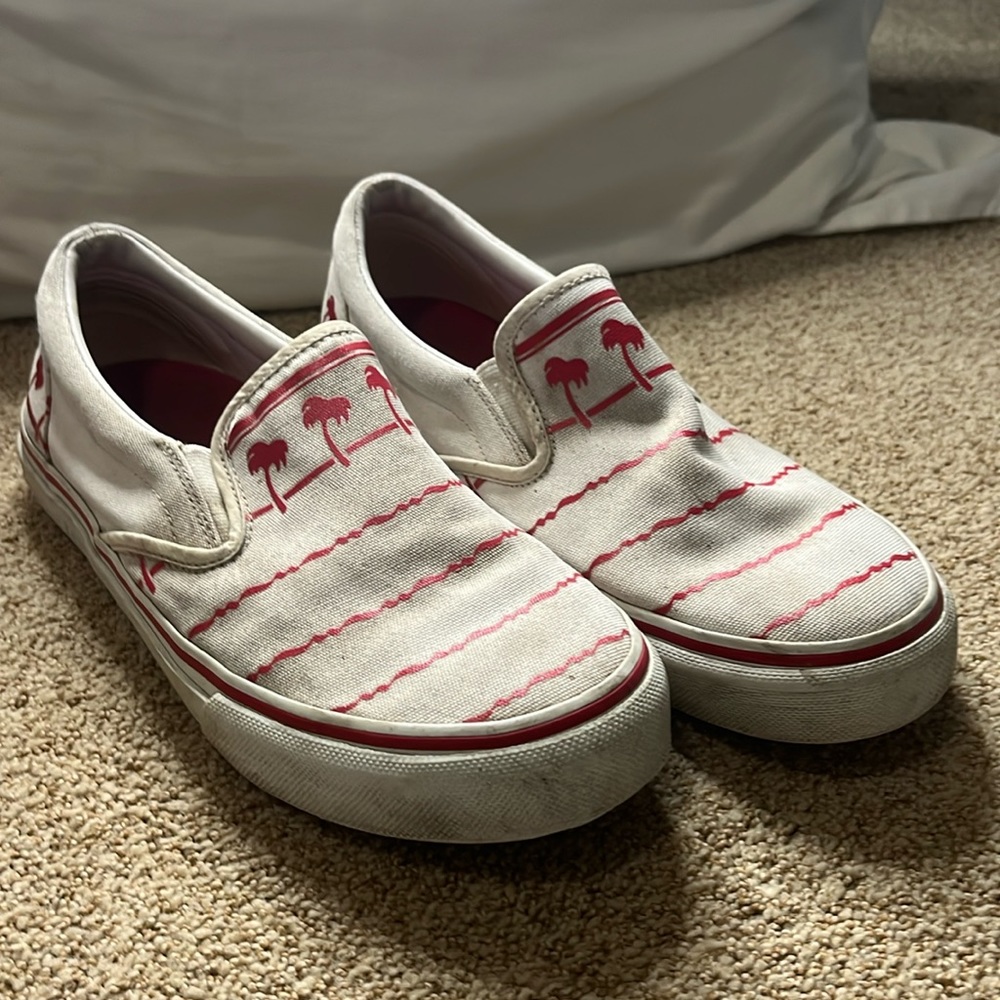 In n out vans shoe men’s size 9
